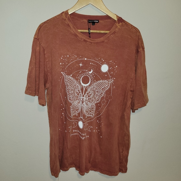 Fashion Nova rust orange washed T shirt butterfly graphic size large - Picture 2 of 5